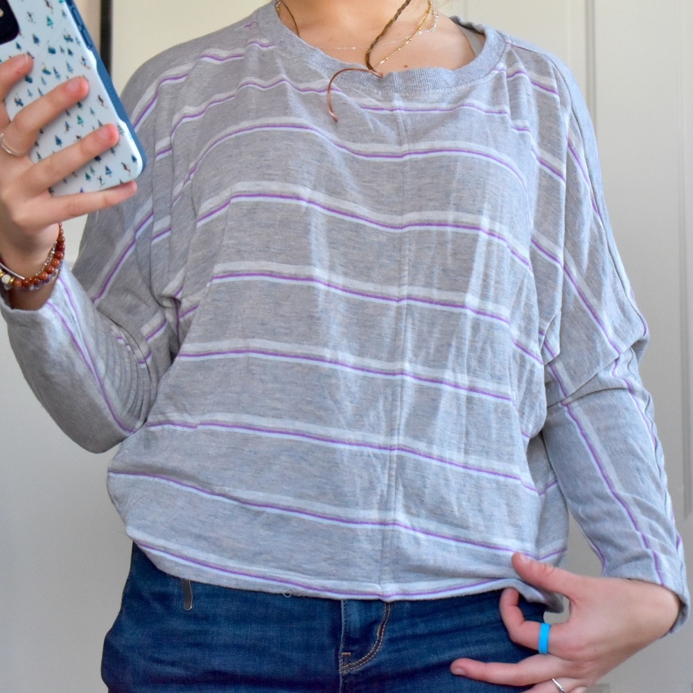 🌹 3 for $30 🌹 LOU & GREY striped wide sweater